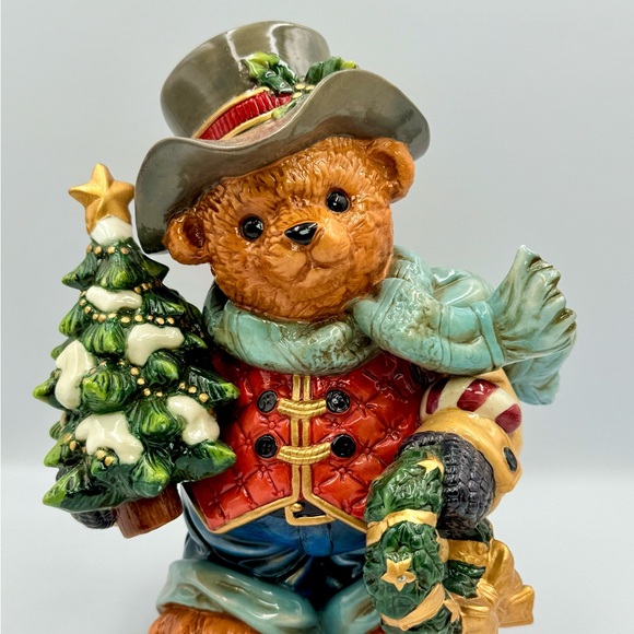 Vintage Porcelain Christmas Bear in Hat & Vest with Tree & Wreath Figurine 8.5” - Picture 2 of 7